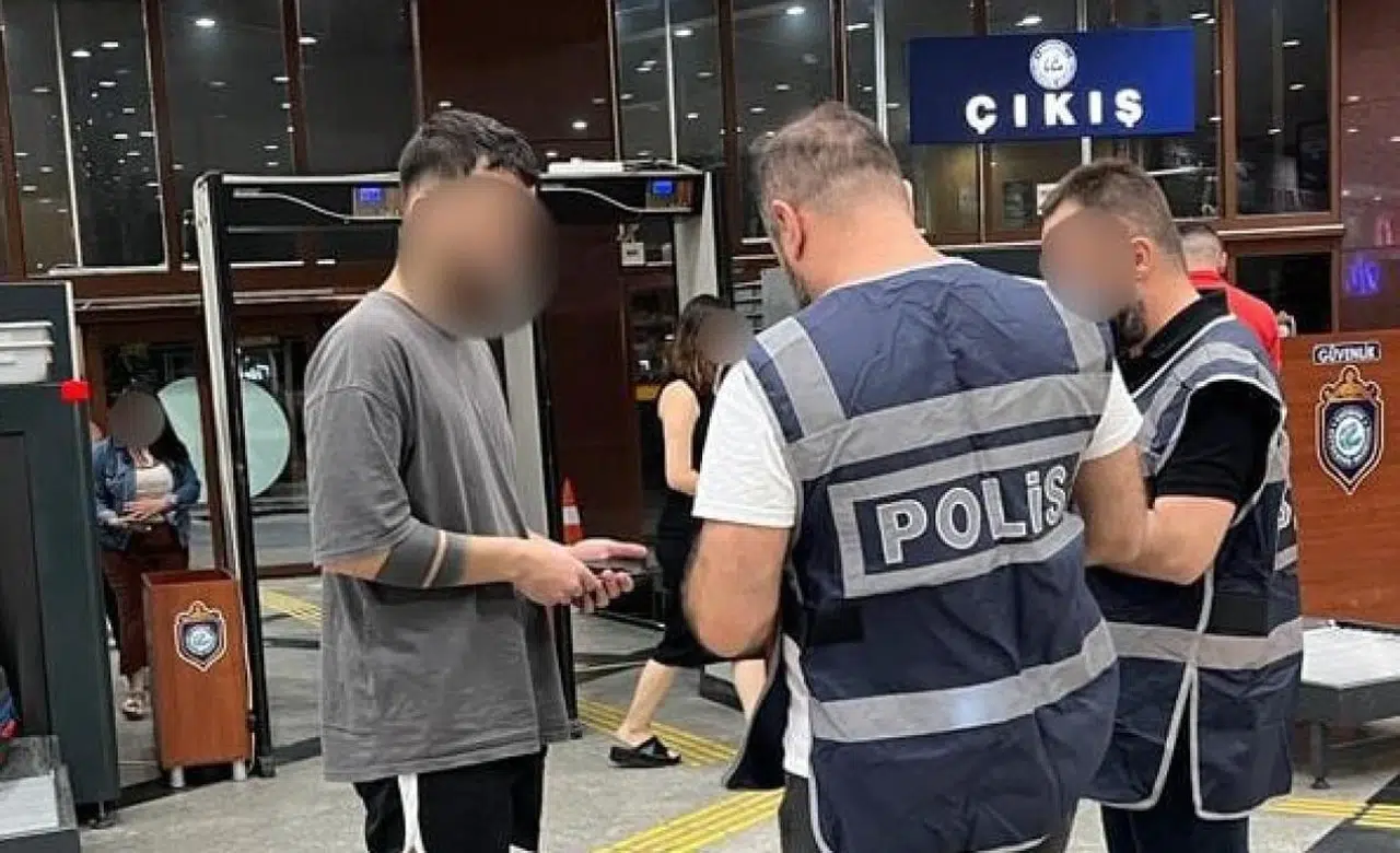 Eskişehir'de Polis Ekipleri Denetim Gerçekleştirdi