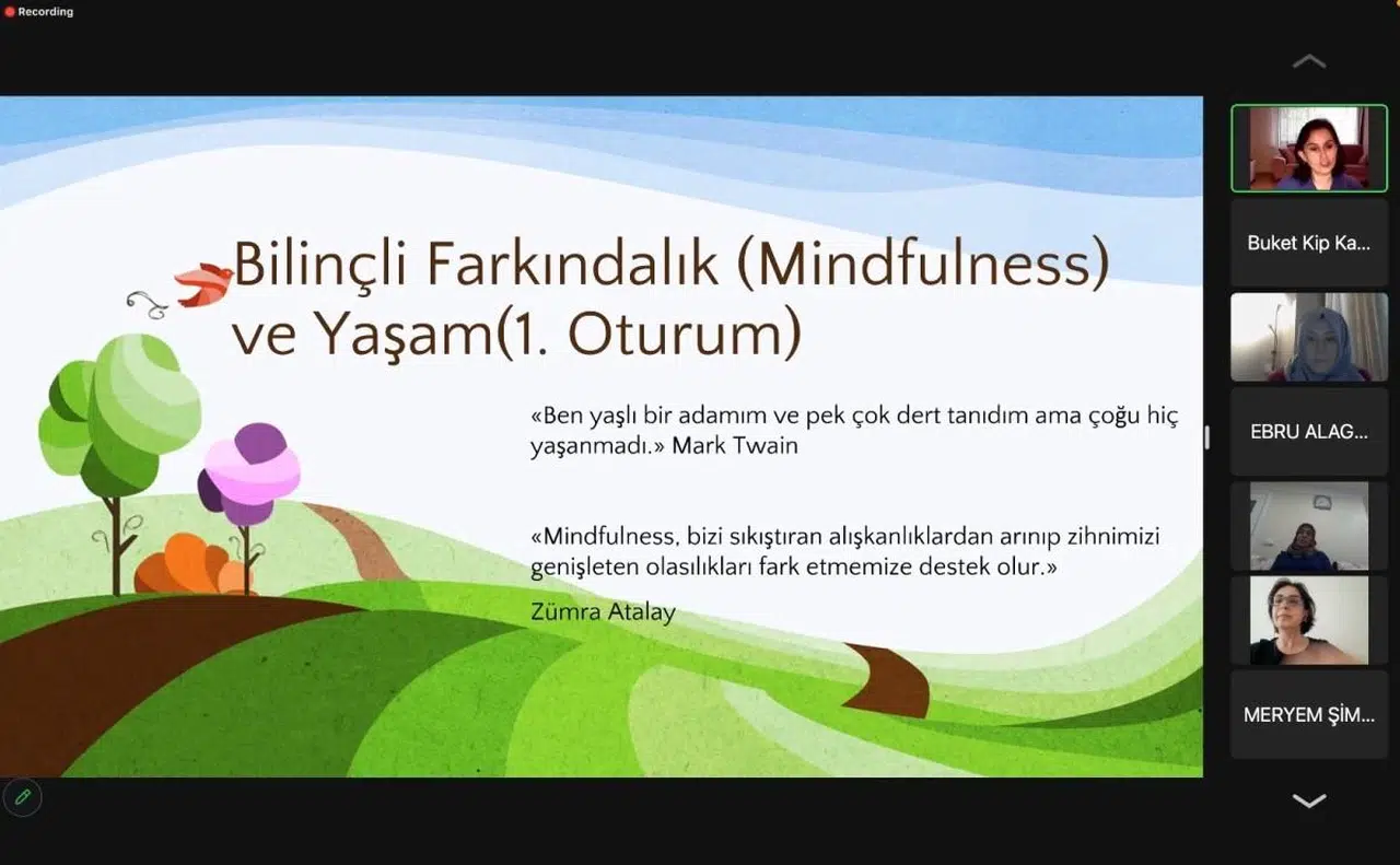 Eskişehir Anadolu Üniversitesi'nde Mindfulness Eğitimi