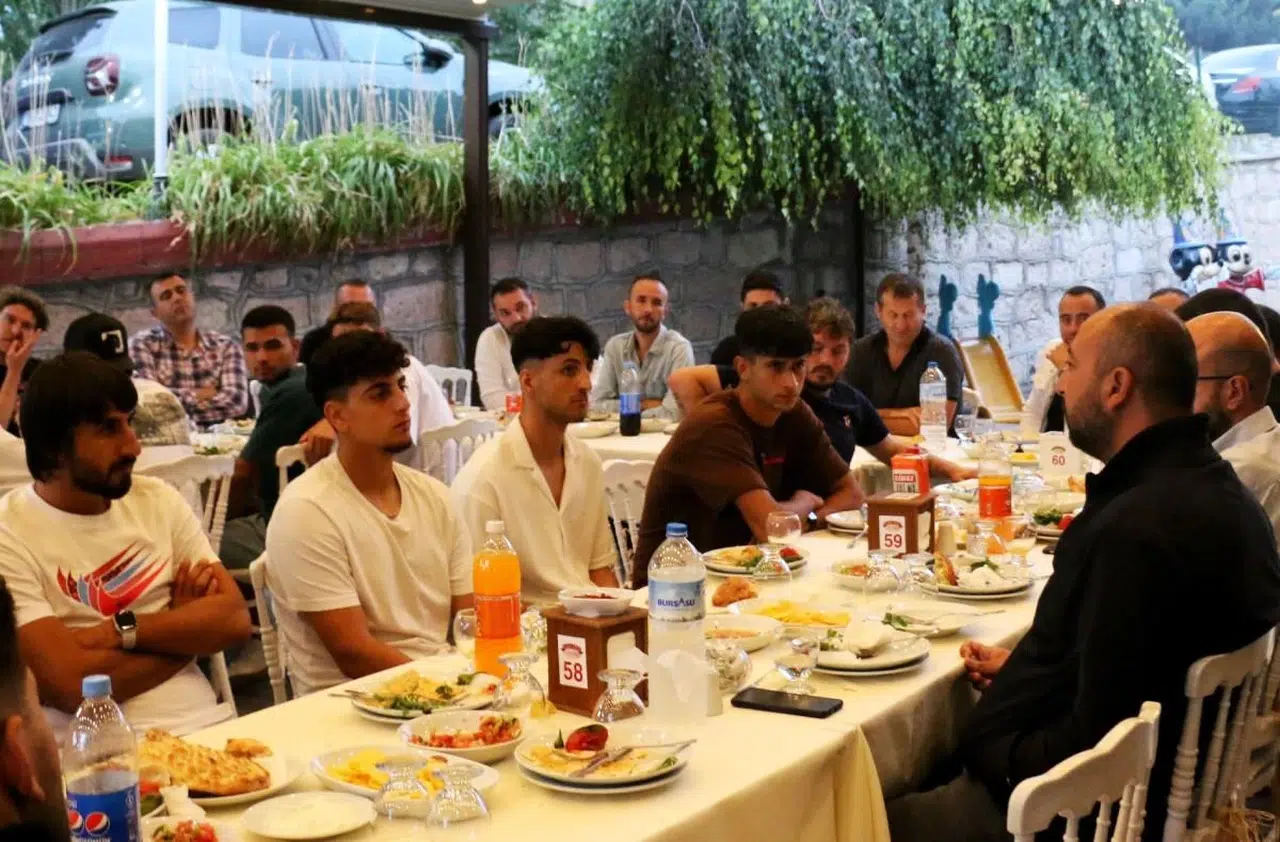 Eskişehirspor Tanışma Yemeği Düzenledi