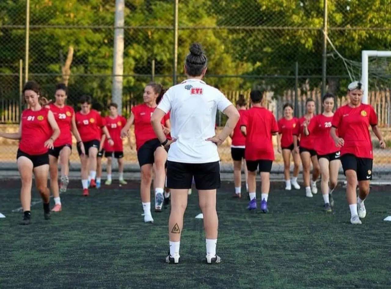 Eskişehirspor Kadın Futbol Takımı Sezon Hazırlıkları