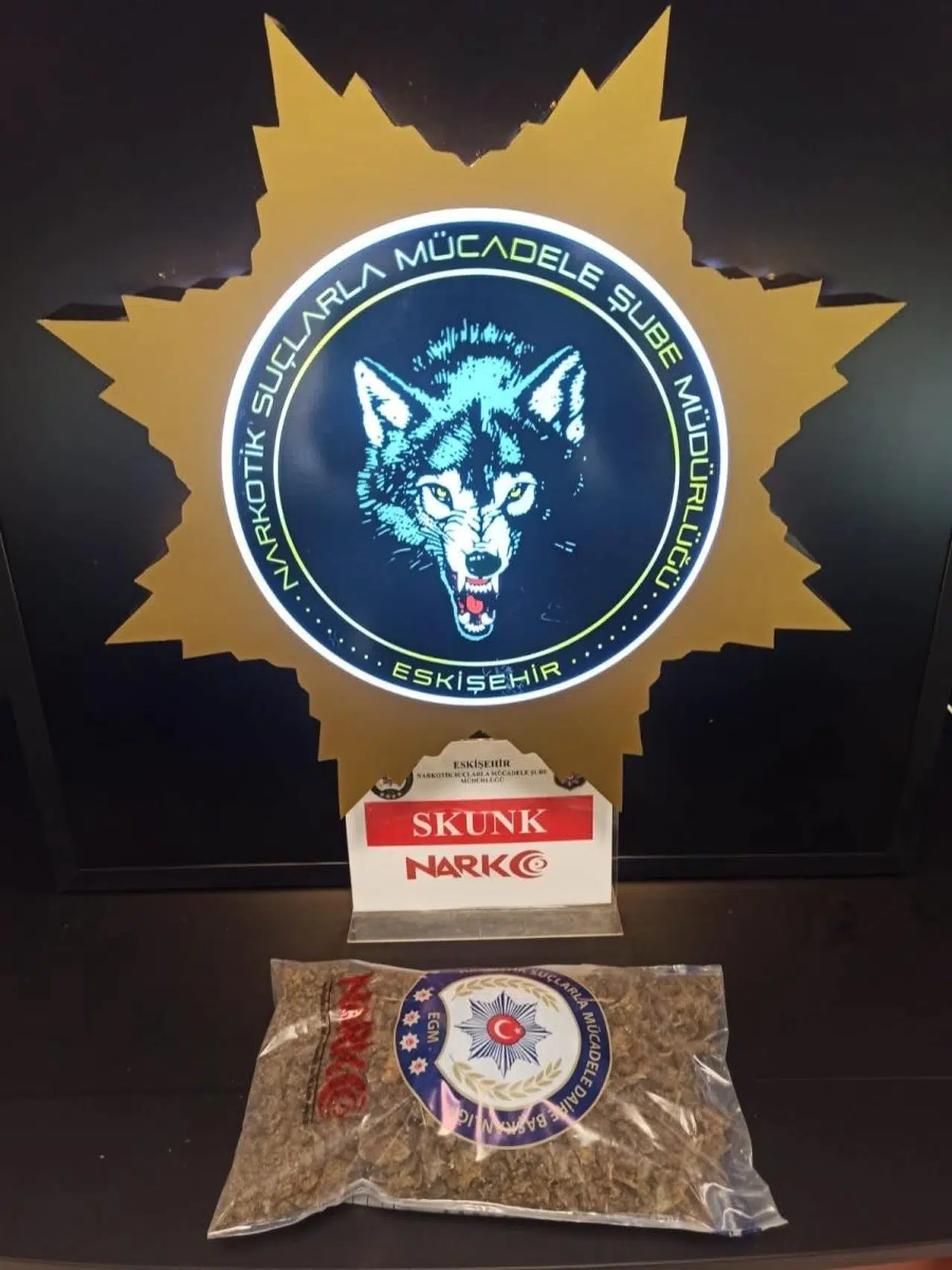 Eskişehir'de 1 Kilogram Esrar Ele Geçirildi