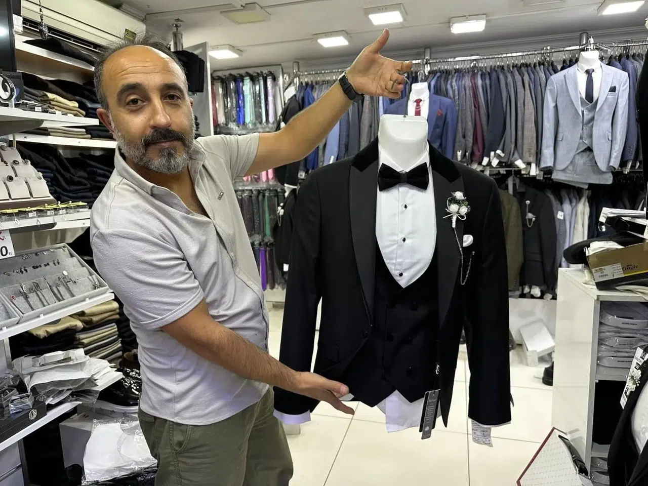 Eskişehir'de Damatlık ve Takım Elbisede Sezonun Tercihleri