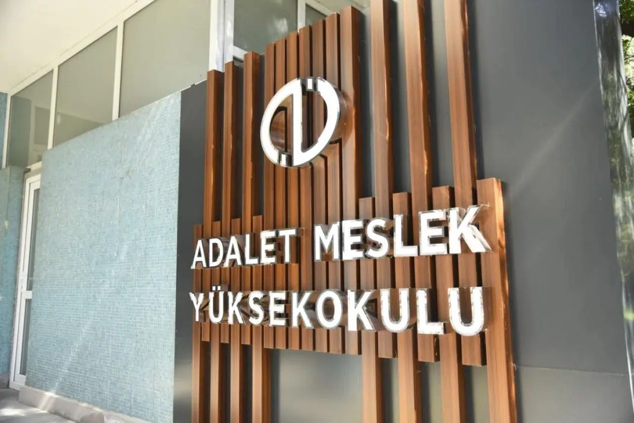 Eskişehir'deki Adalet Meslek Yüksekokulu Çok Tercih Ediliyor
