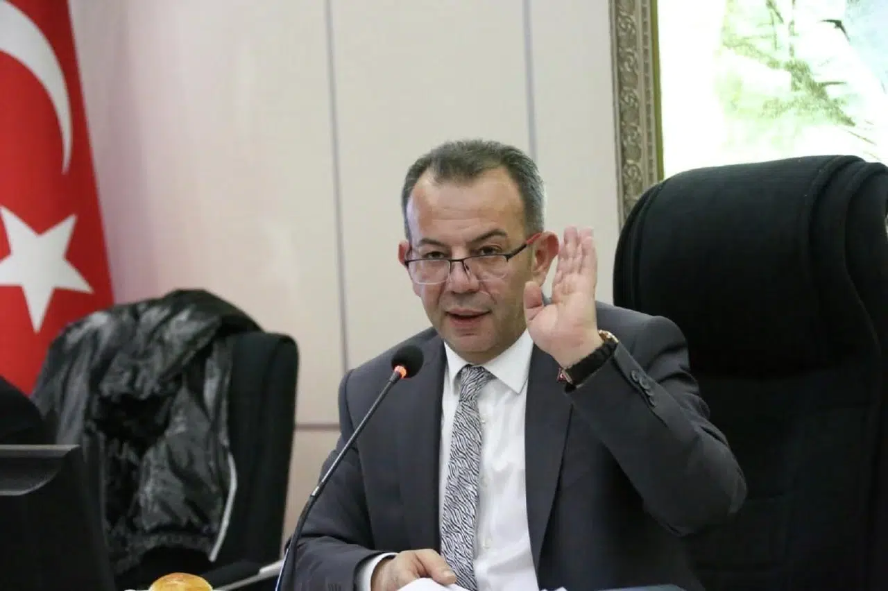 CHP'den Tanju Özcan'ın Savunması İçin Yeni Karar
