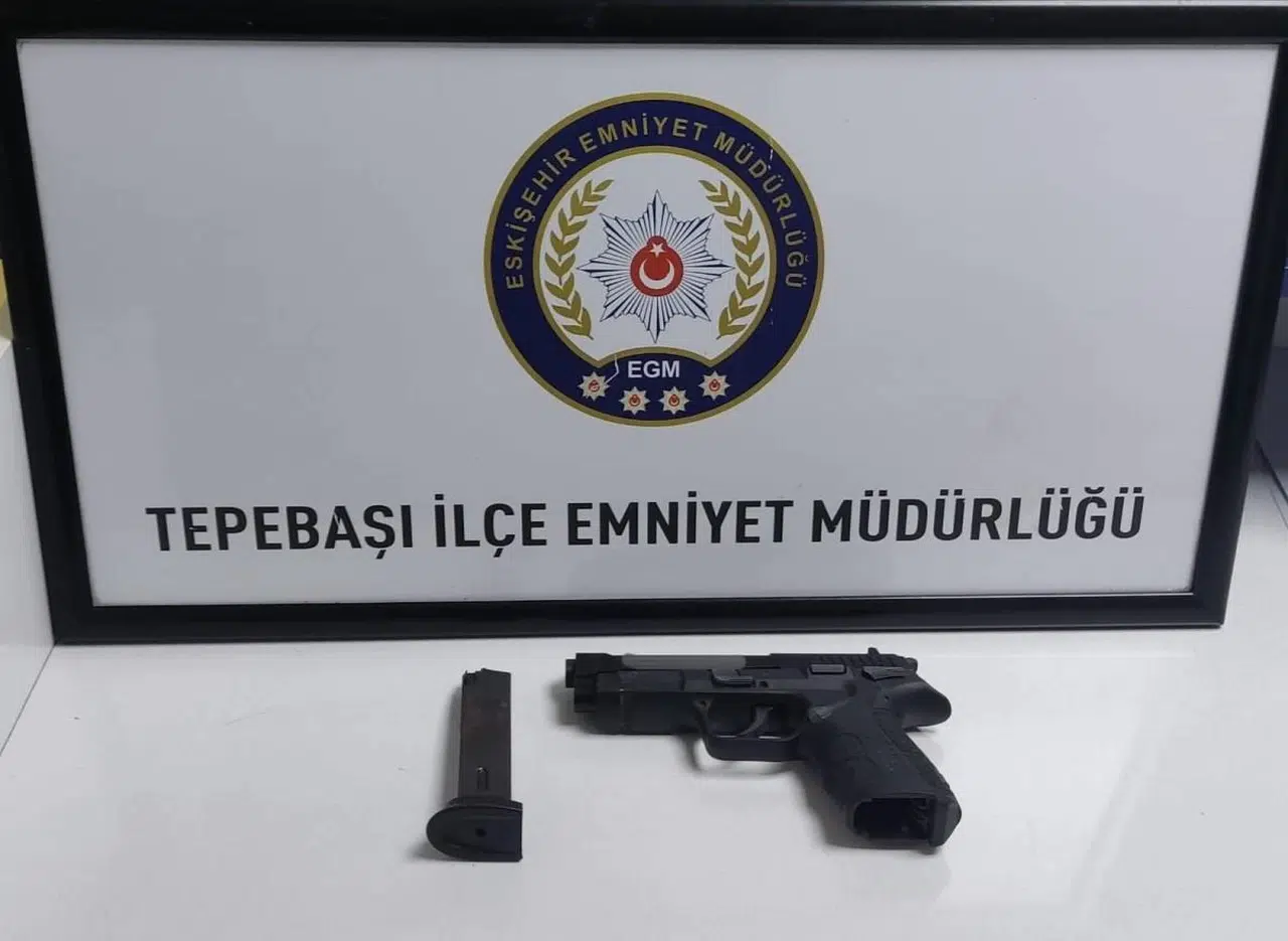 Eskişehir'de Yapılan Aramada Silah Ele Geçirildi!
