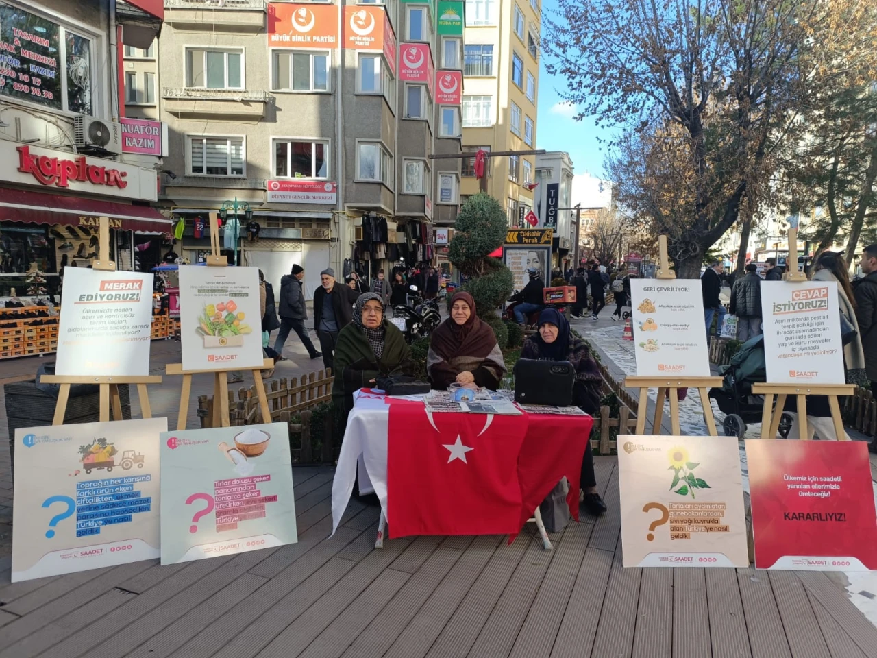 Saadet Partisi Yerli Malı Haftası'nda Türkiye'nin Tarım Sektöründeki Sorunlarına Dikkat Çekti