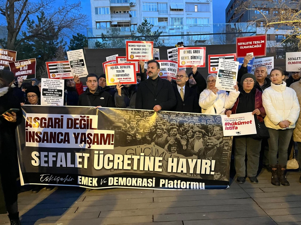 Eskişehir Emek ve Demokrasi Platformu: "Bu, açıktan ‘Sürün’ demektir; ‘Ölün’ demektir,”