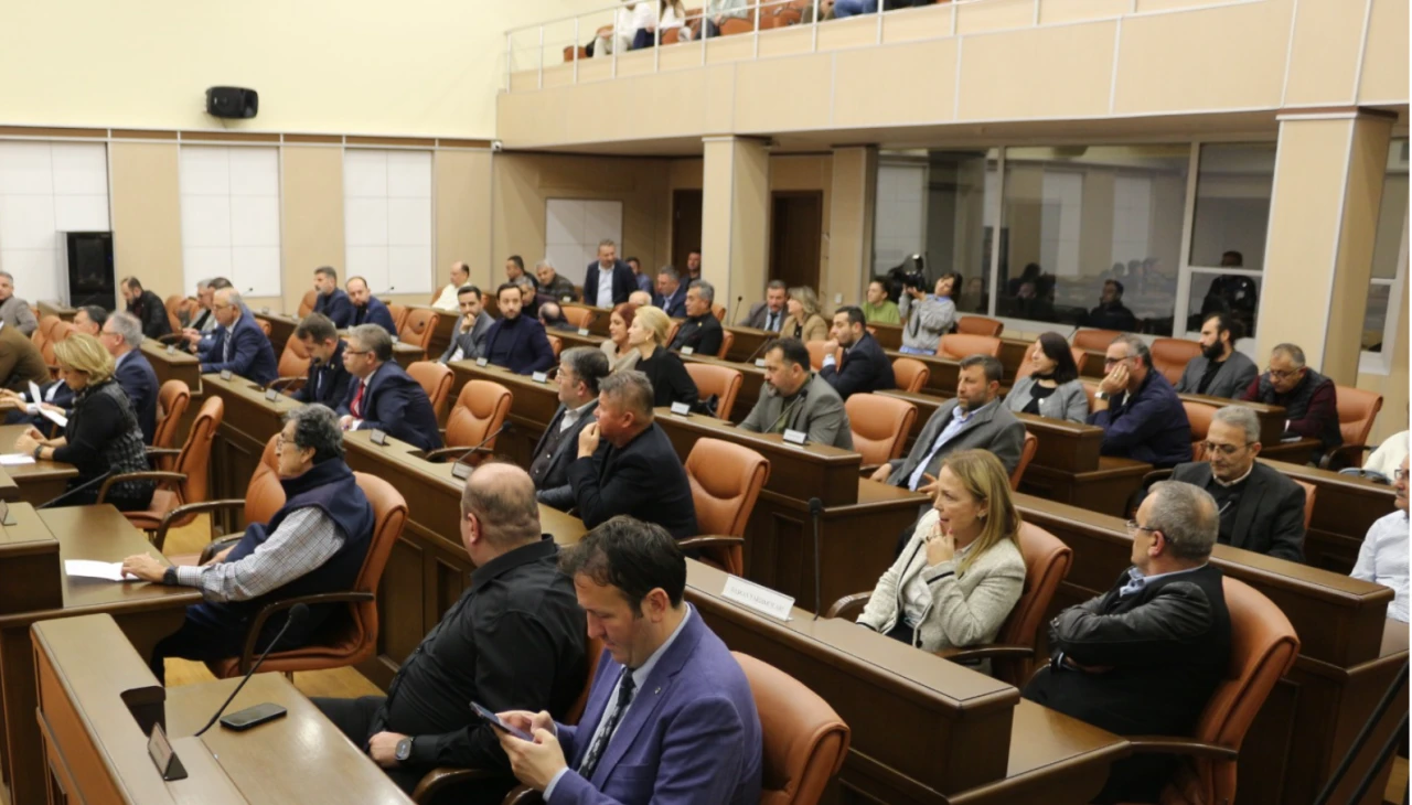 Tepebaşı Belediyesi'nin Aralık Ayı Meclis Toplantısı'nda Mahalle Ticaret ve Taşınmazlar Ele Alındı