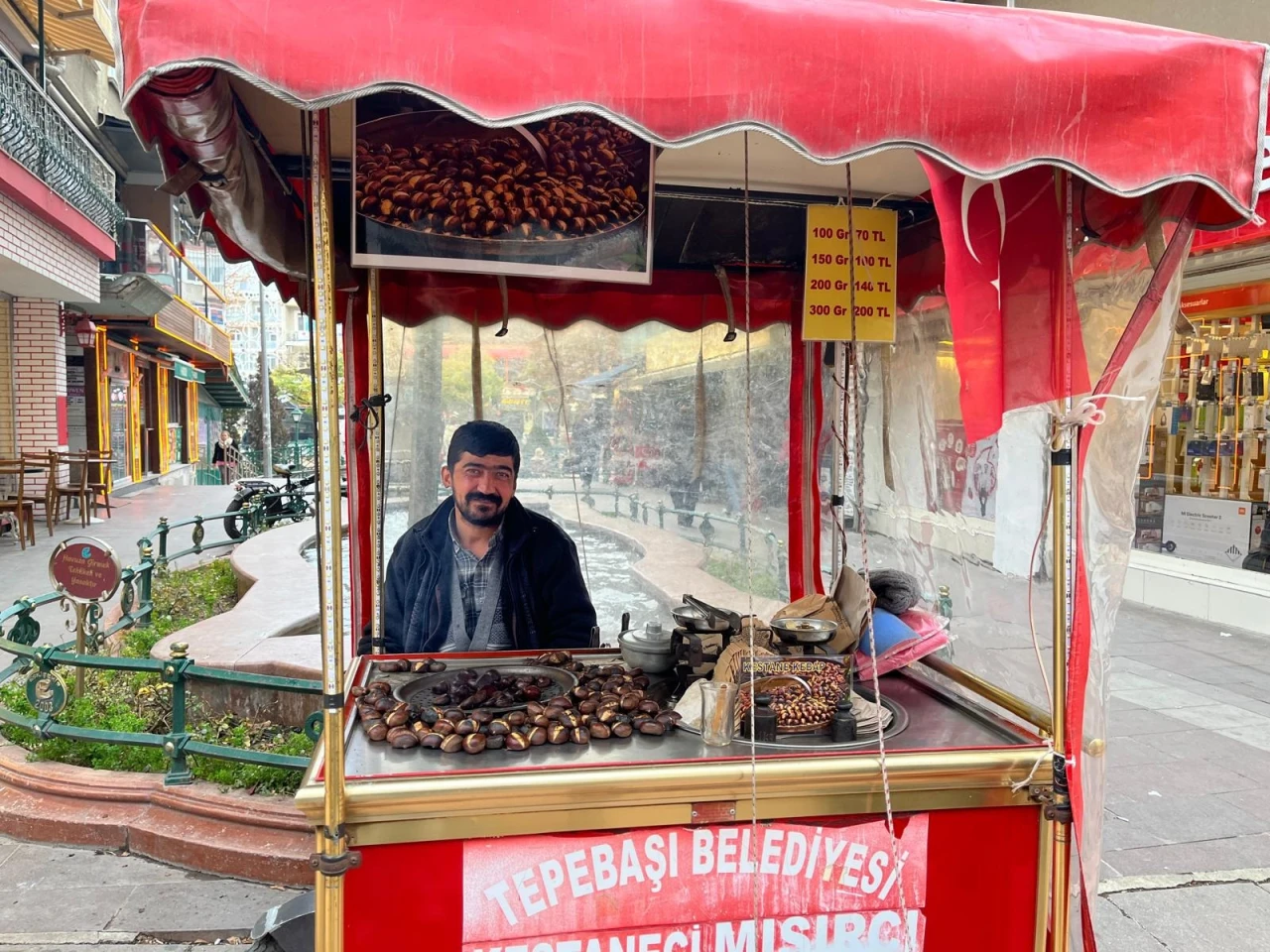 Geçimini Kestane ile Sağlayan Esnafın Zor Hikayesi