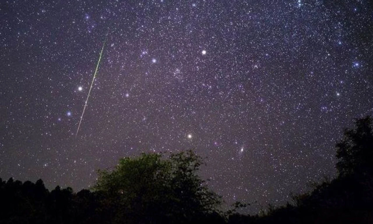 Geminid Meteor Yağmuru Bu Gece Başlıyor: Zirveye Ulaşacak Anlar Ne Zaman?