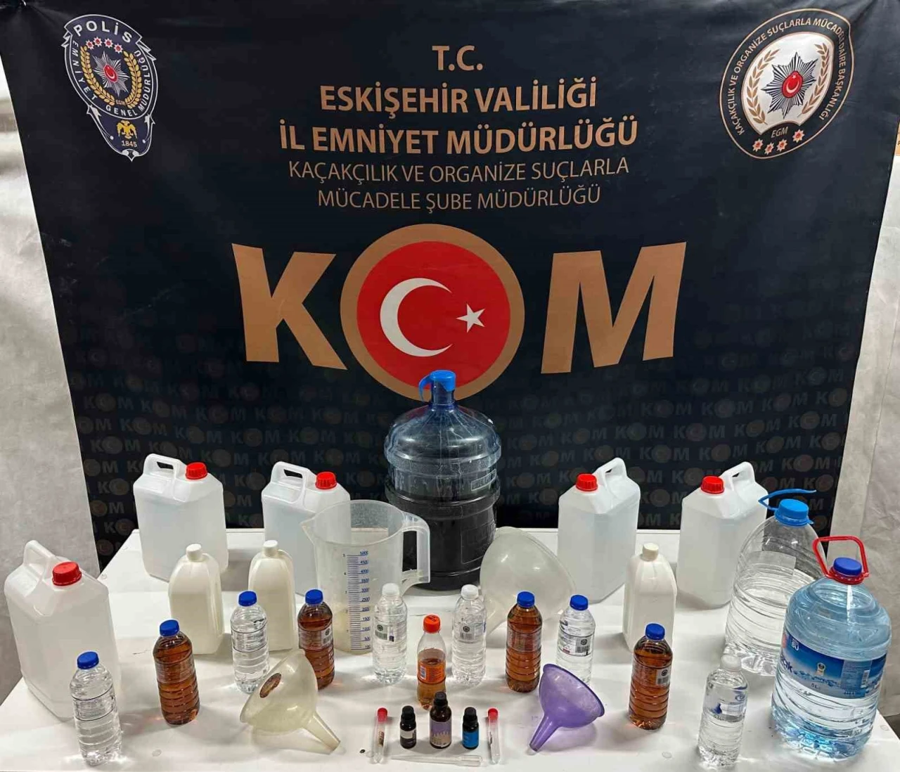 Eskişehir’de Yeni Yıl Öncesinde Sahte Alkol Operasyonu