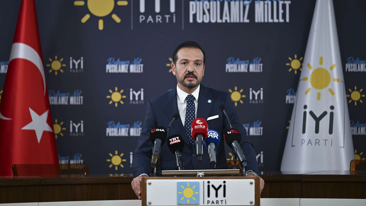 Ankara Milletvekili Kürşad Zorlu, İYİ Parti'den İstifa Etti