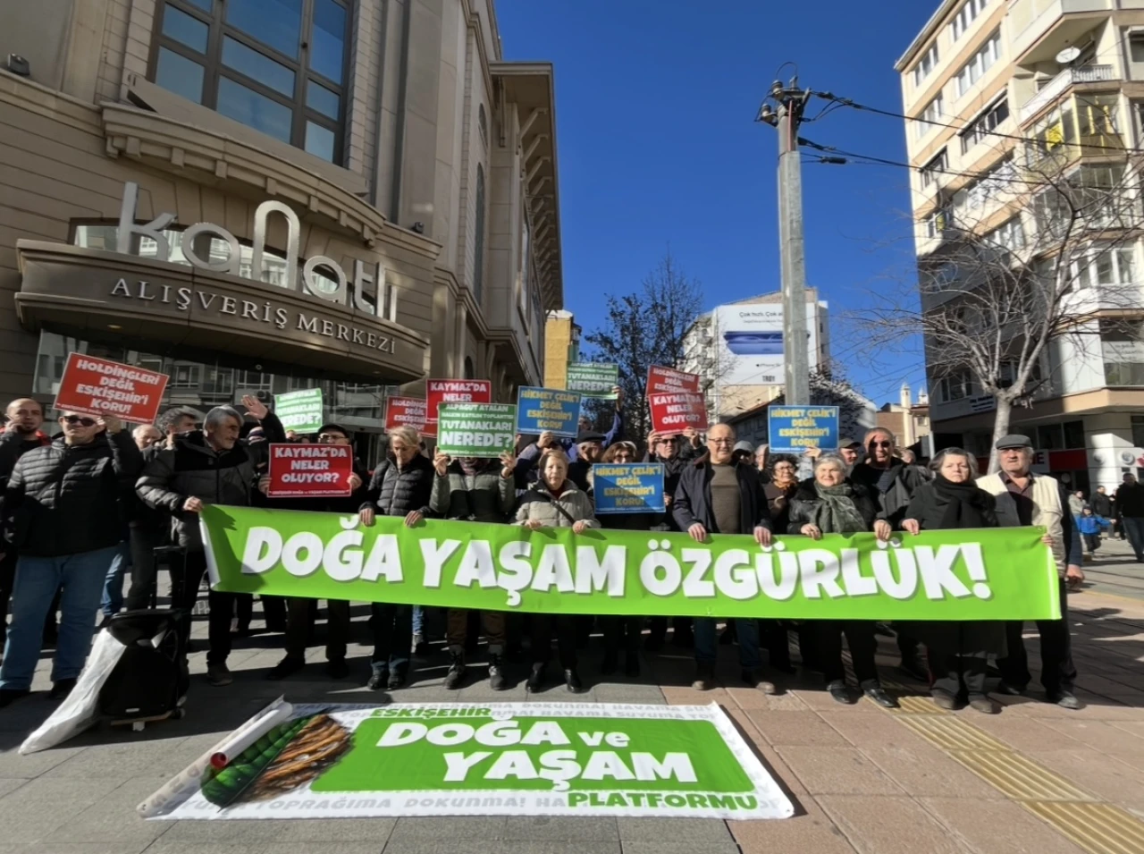 Yedek:“Hikmet Çelik’i Eskişehir’de İstenmeyen İnsan İlan Ediyoruz”