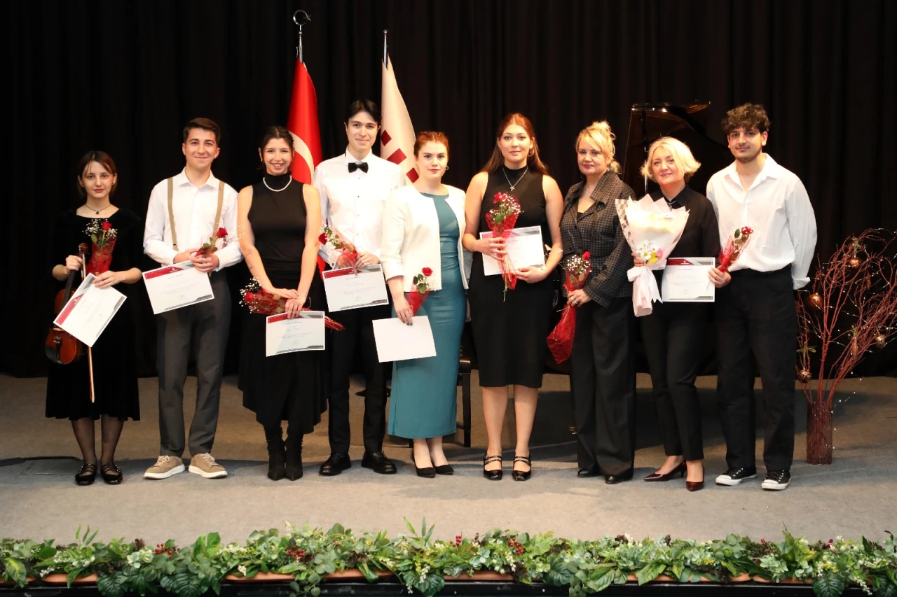 Eskişehir Teknik Üniversitesi'nde Öğrenci Konseri Büyük İlgi Gördü