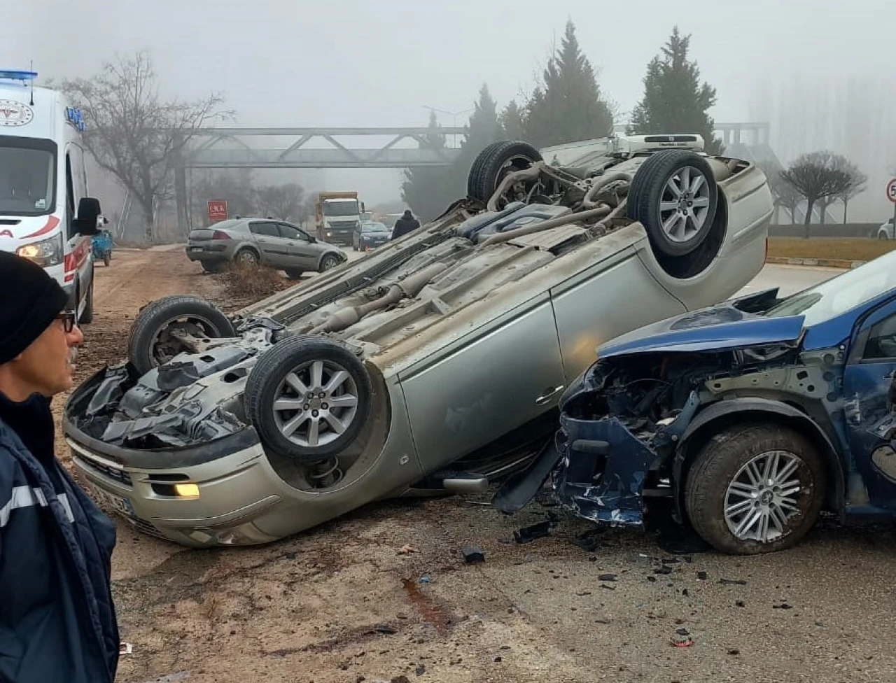 Eskişehir'de Gizli Buzlanma 3 Trafik Kazasına Yol Açtı