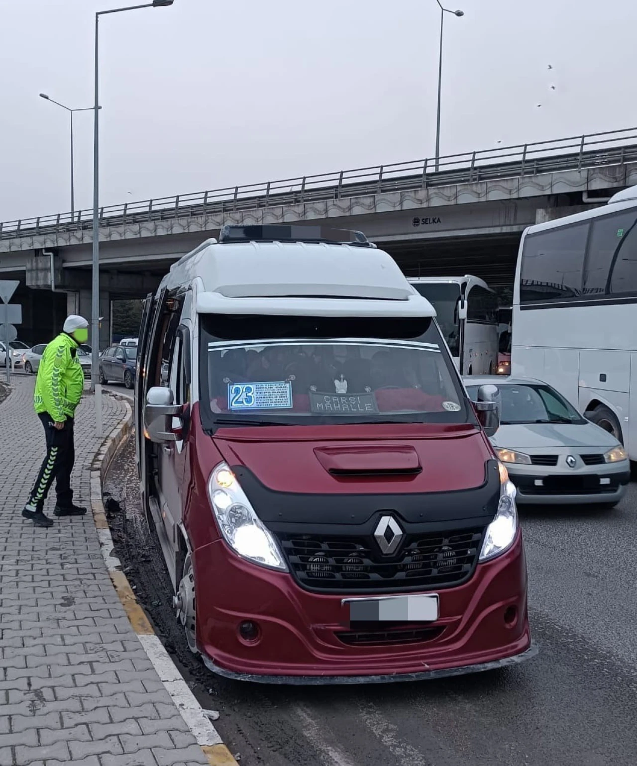 Eskişehir'de Polis Ekipleri Trafik Denetimi Gerçekleştirdi