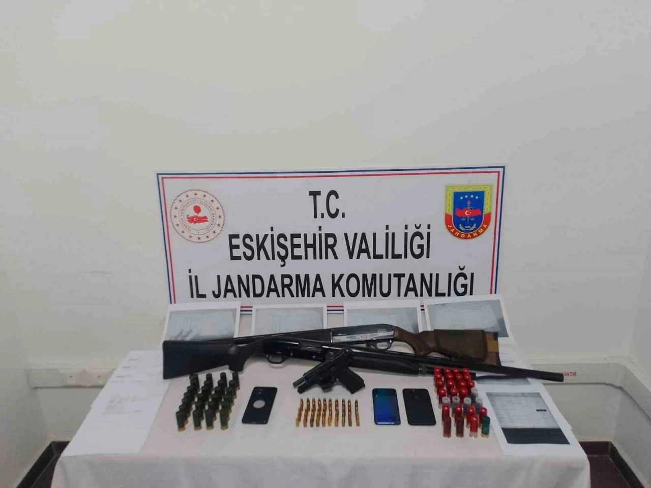 Eskişehir’de Tefecilik Operasyonu: 3 Şüpheli Yakalandı