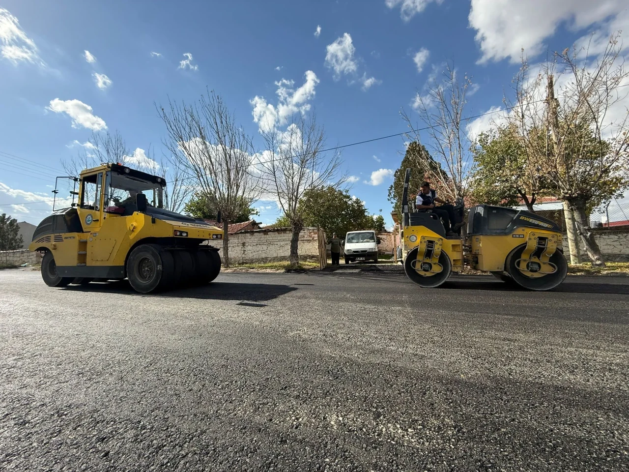 Çifteler’de 4 bin metrelik yol yenilendi