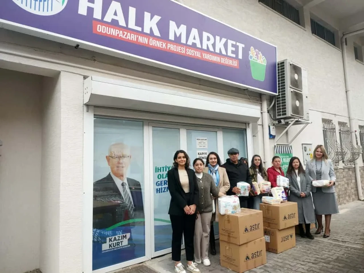 Odunpazarı Kadın Meclisi’nden Halk Market’e Anlamlı Destek