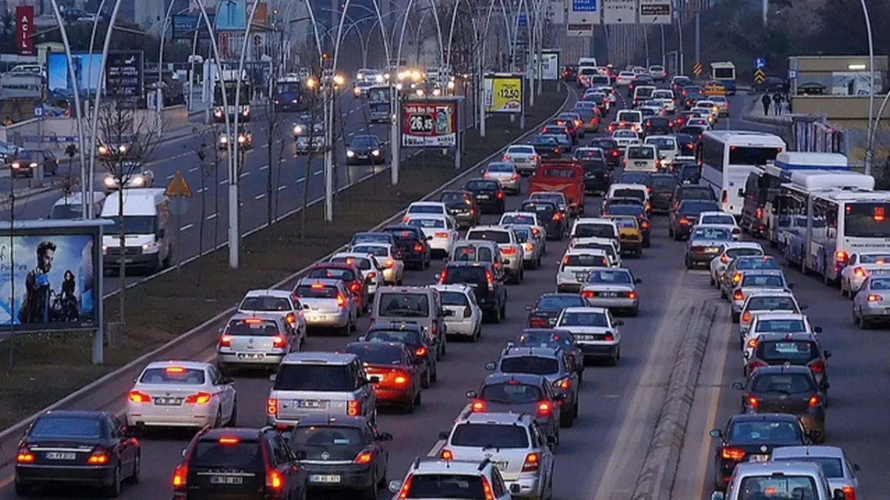 29 Ekim 2025 İstanbul Trafik Hangi Yollar Kapatılacak, Alternatif Güzergahlar Neler?