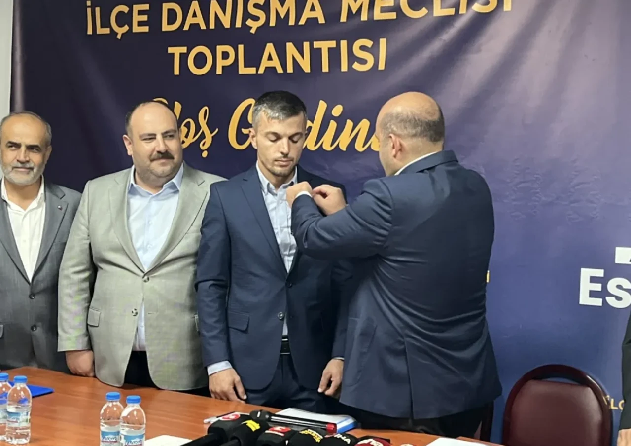 CHP’li Meclis Üyesi Murat Dağ AK Parti’ye Katıldı