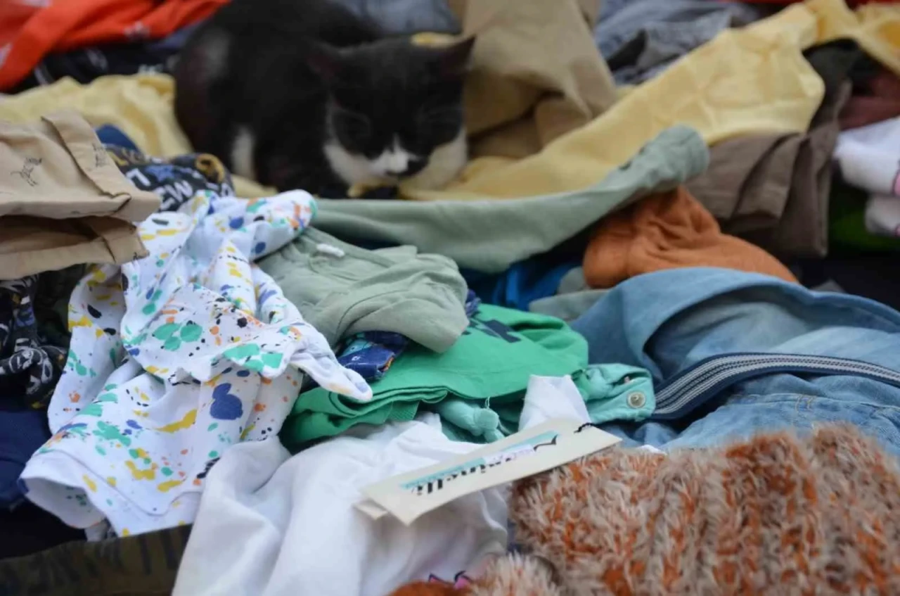 Bilecikli Kadınlardan Anlamlı Dayanışma: El Emeği Ürünlerle Öğrencilere Burs