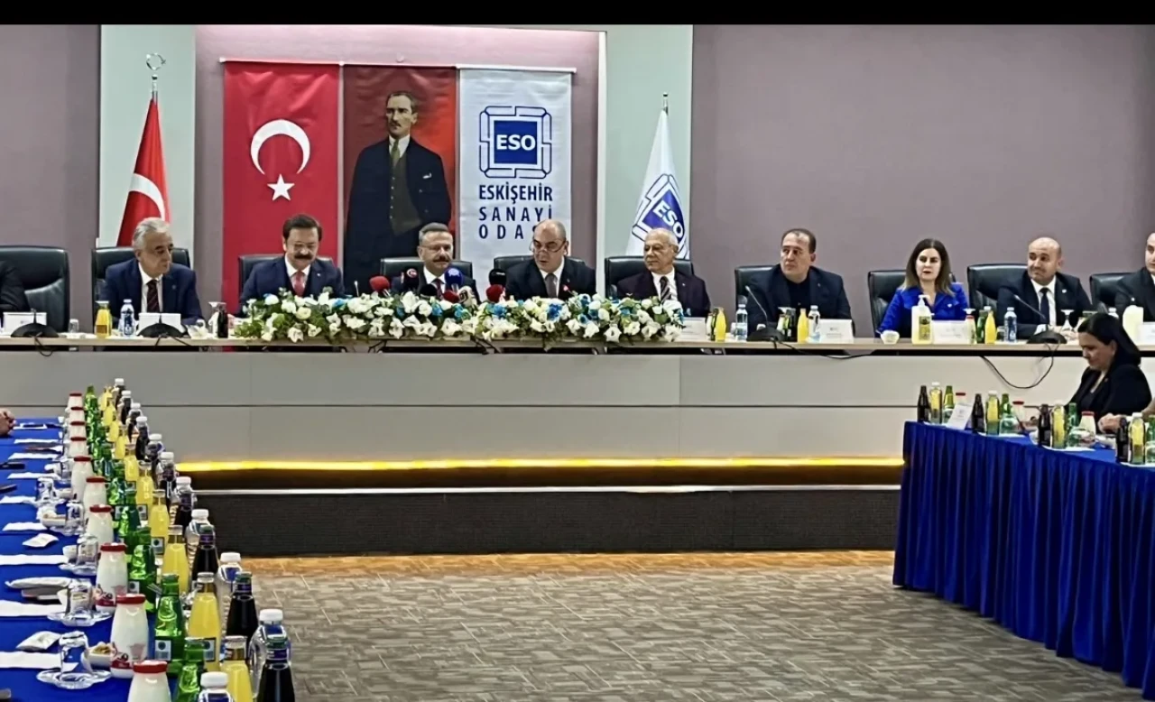 Hisarcıklıoğlu Eskişehir Sanayi Odası’nda ağırlandı