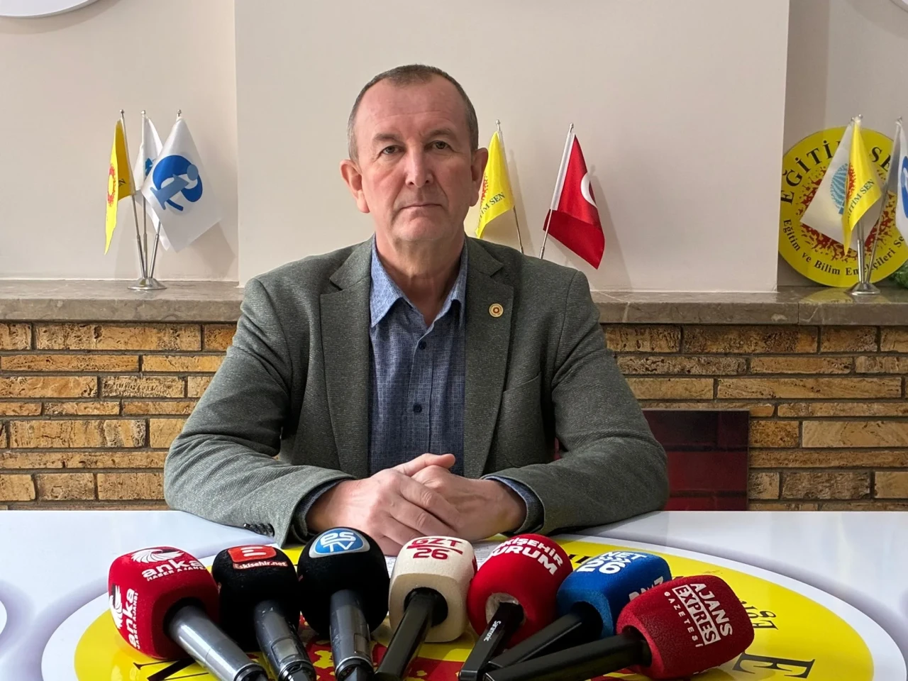 Demirkol’dan bakanlığa uyarı: “Eğitimi değil, emeği kısaltıyorsunuz!”