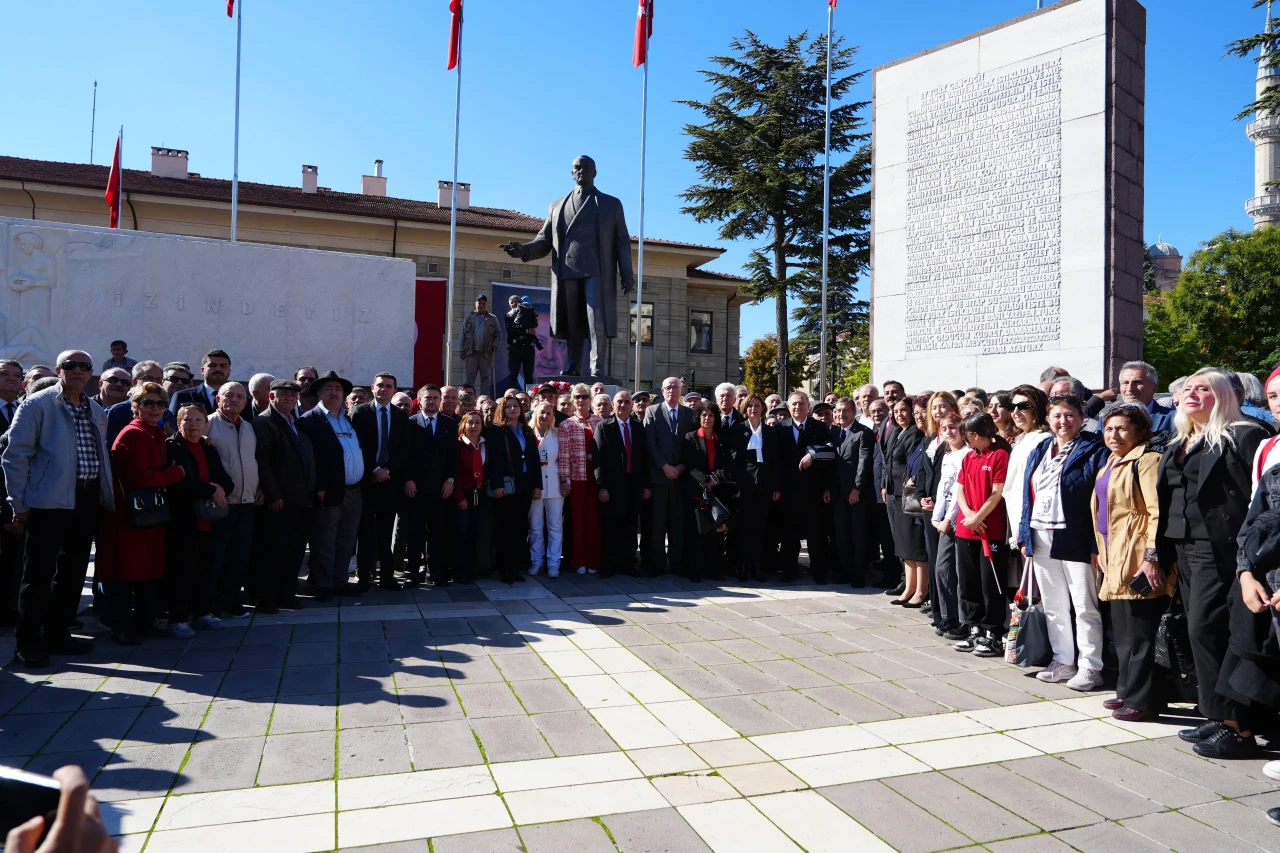 Talat Yalaz: “Bu topraklarda Cumhuriyet ışığı sönmeyecek”