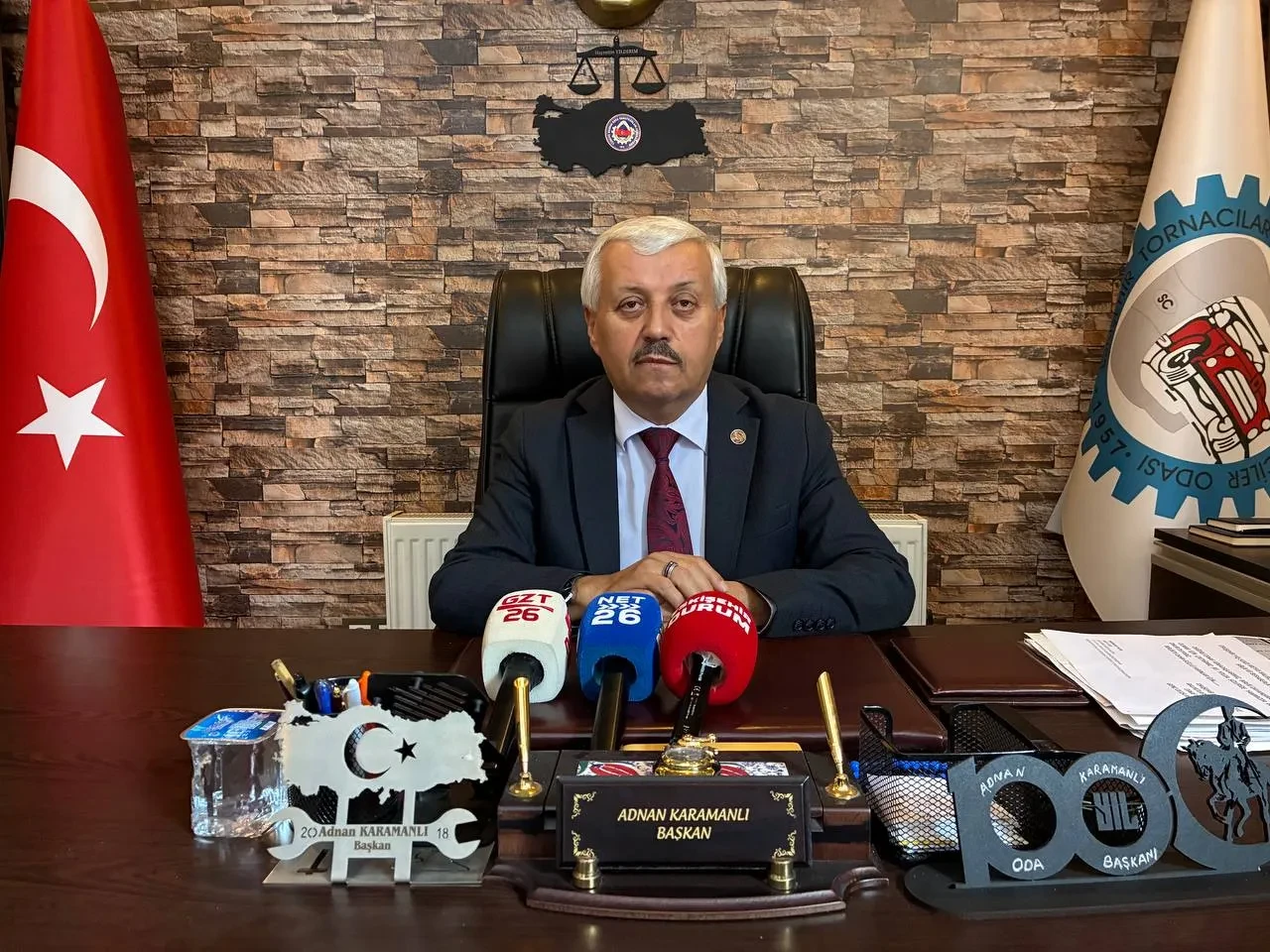 Esnaf Kan Ağlarken Yarım Milyonluk Tatil