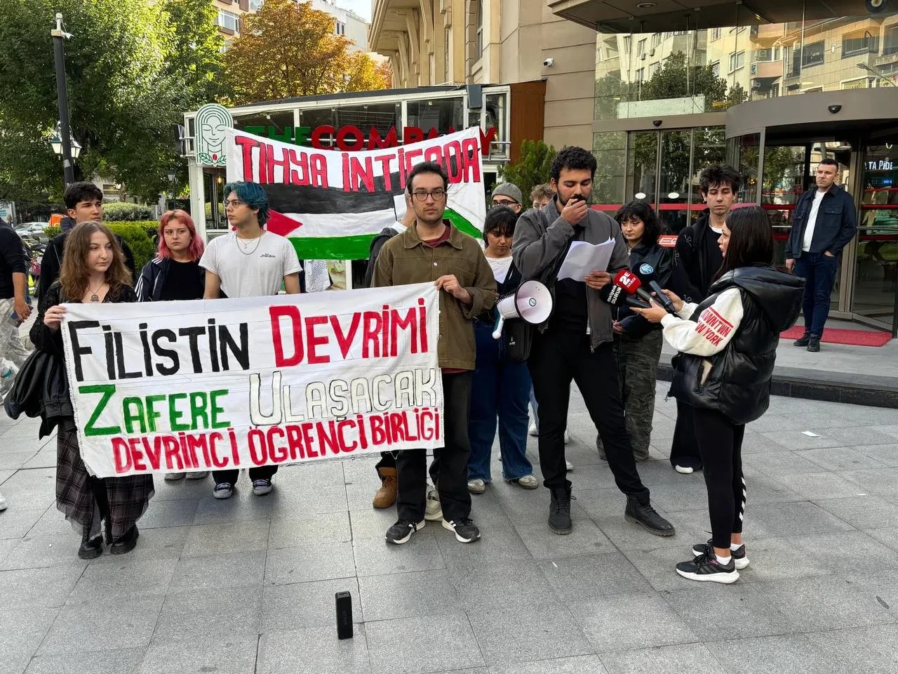 Devrimci Öğrenci Birliği 2. İntifada'nın Yıl Dönümünde Filistin için Toplandı