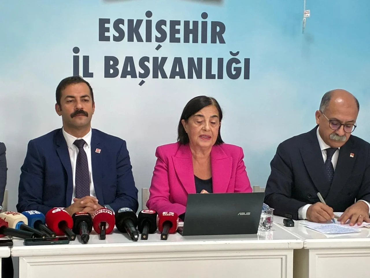CHP’li Süllü’den Beylikova uyarısı: “Nadir toprak elementlerini rant uğruna heba etmeyin!”