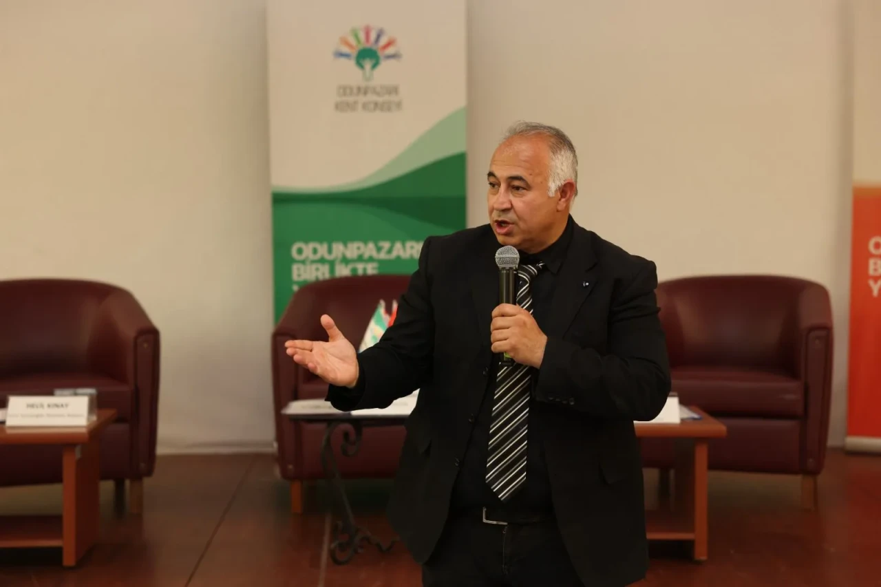 Kumru: "Doğayı Yok Ederek Kazanılan Hiçbir Zenginlik, Gerçek Bir Kazanç Değildir"
