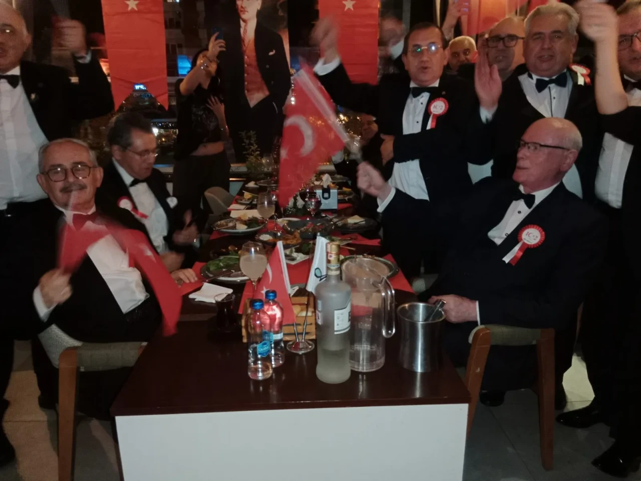 Ahbaplar Grubu Cumhuriyet Balosu’nda buluştu