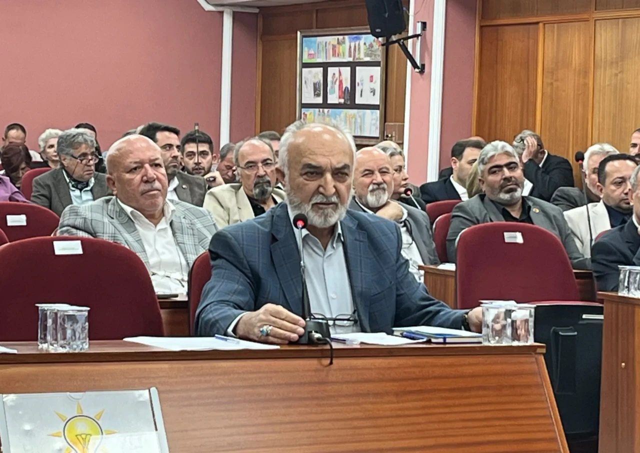 AK Partili Kepez: "Sanat özgürlüğü adı altında değerler hiçe sayılamaz"