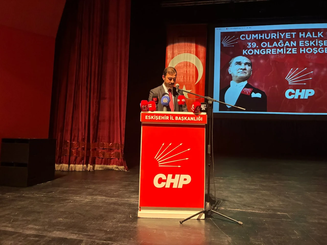 Talat Yalaz'ın İl Kongresinde Konuştu... İşte Detayları