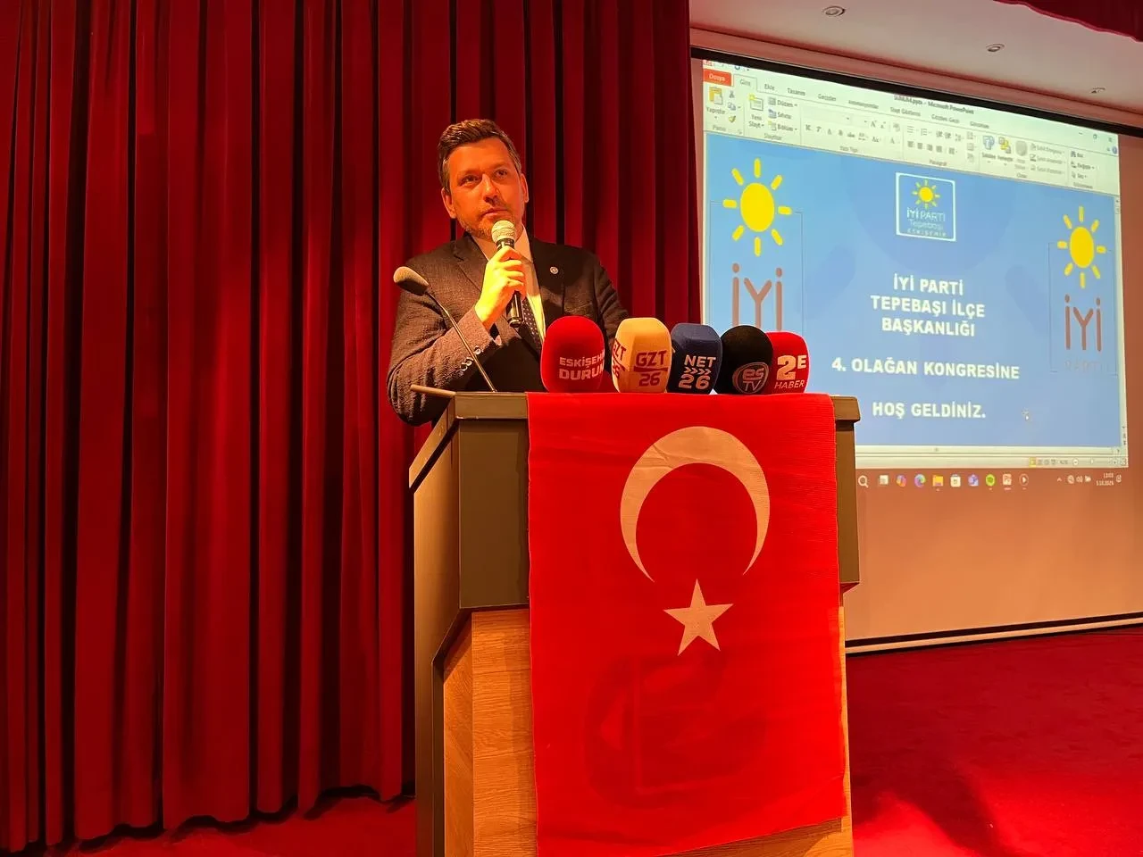 Melih Aydın: “Geçmişimizle kavga etmeyeceğiz ama yediğimiz ayazı unutmayacağız”