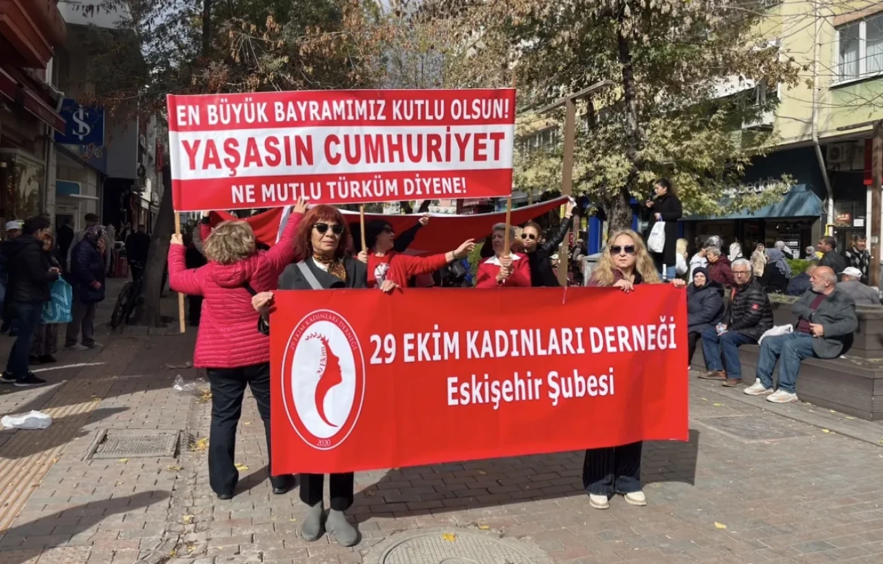 29 Ekim Kadınları Derneği’nden Cumhuriyet Bayramı’nda kadın hakları vurgusu