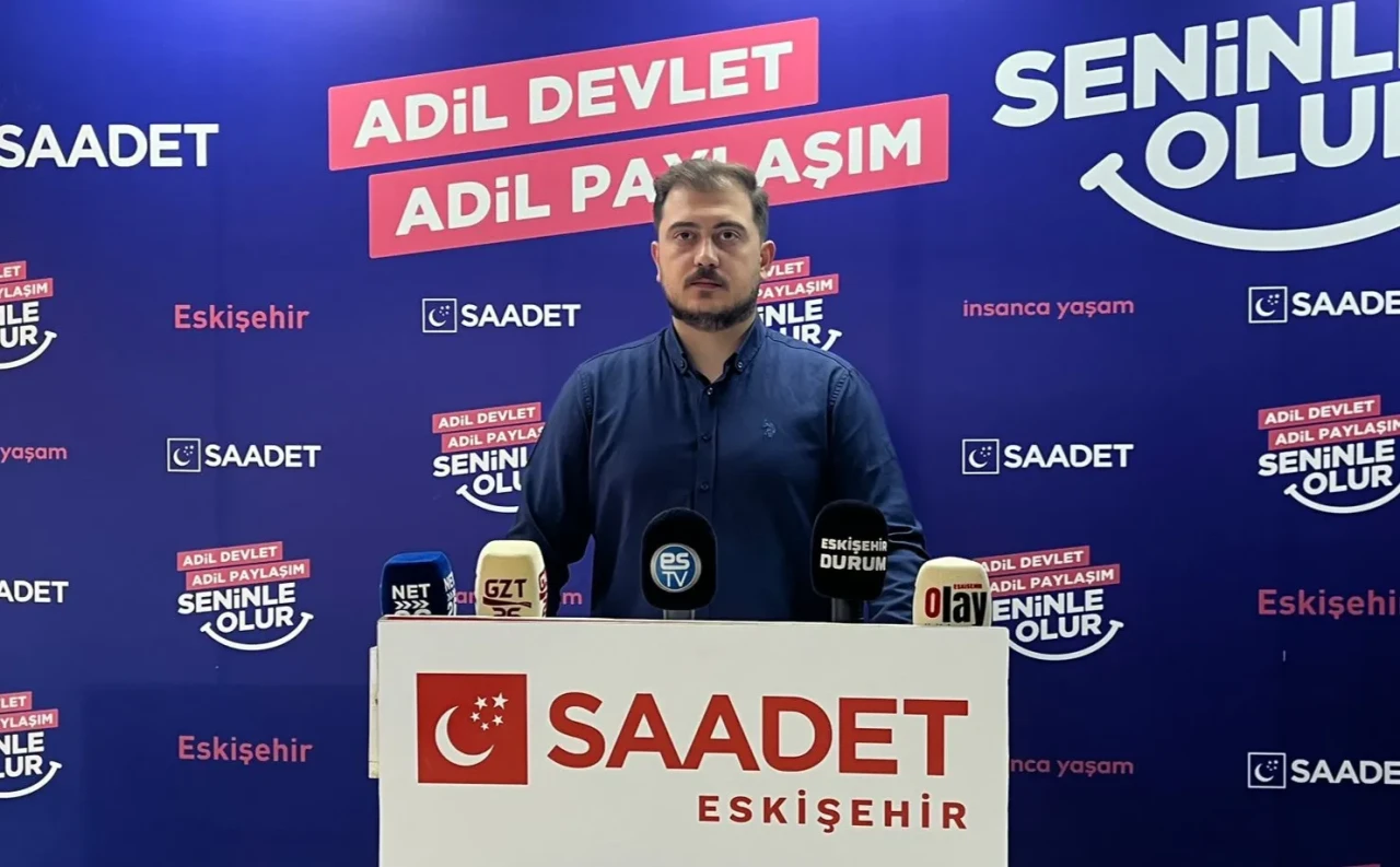 Saadet Partisi’nden yeni anayasa eleştirisi: “Kayyum zihniyetiyle demokrasi olmaz”