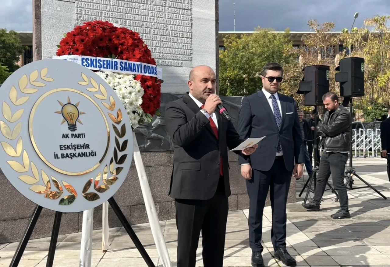 AK Parti İl Başkanı Albayrak: “Cumhuriyet, milletimizin yeniden doğuşunun simgesidir”