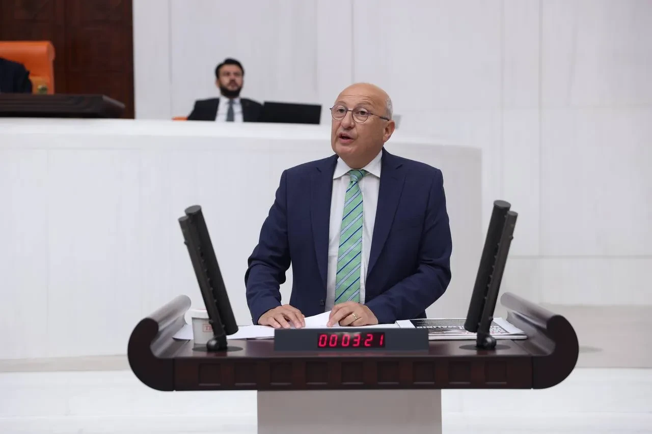 Çakırözer: "Doların yeşilini konuşmaktan Gazze’yi konuşamadınız!"