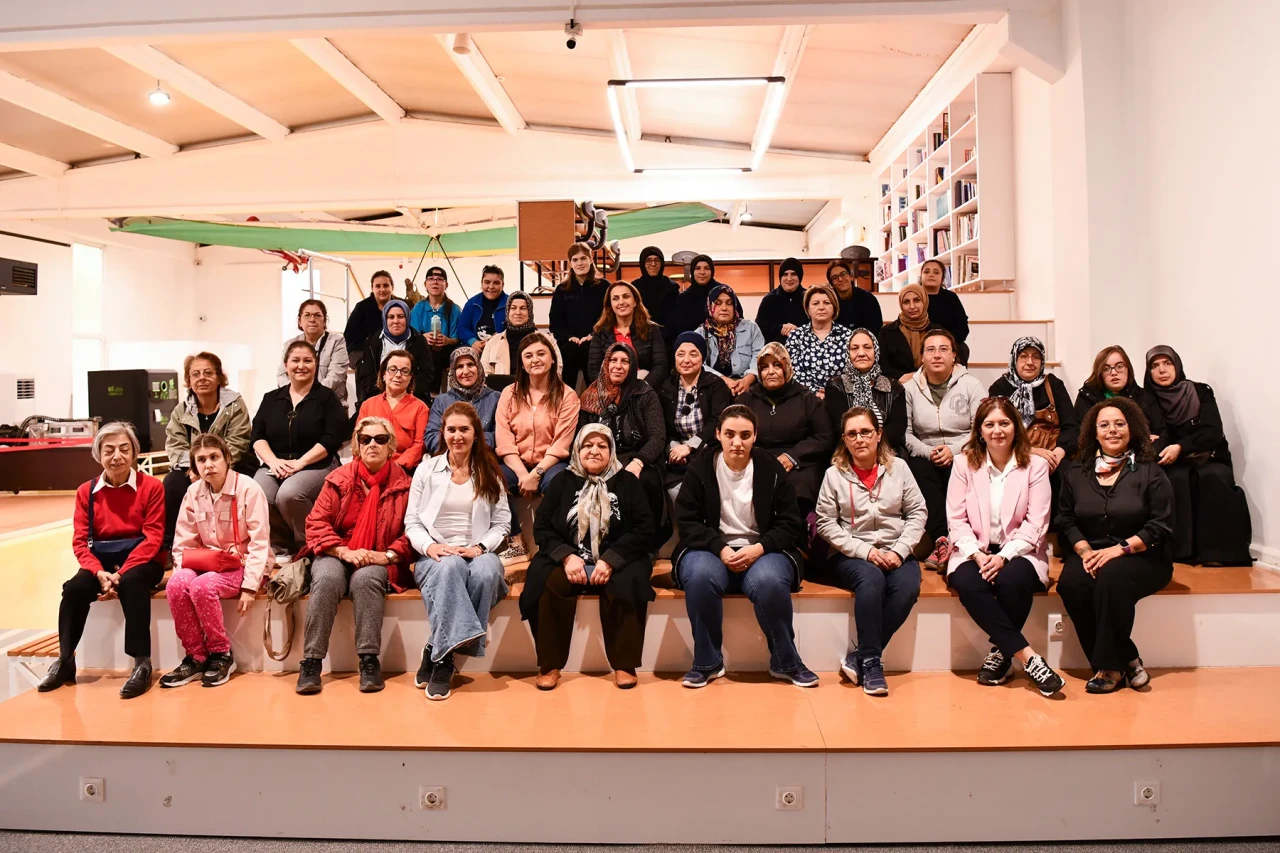 Tepebaşı’nda Kadın Sağlığı Ele Alındı: Annelere Özel Seminer Düzenlendi