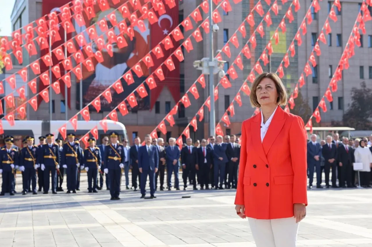Ayşe Ünlüce: “Cumhuriyet, Umutların Yeşerdiği Tarihi Dönüm Noktasıdır”