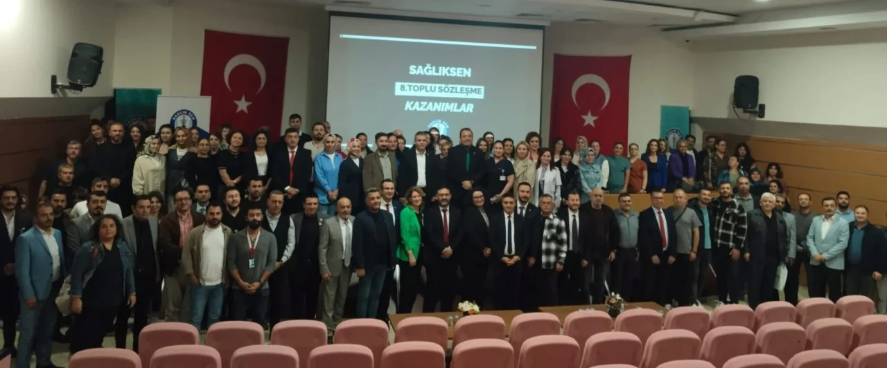 Eskişehir'de Sağlık-Sen İl Divan Toplantısı Gerçekleştirildi