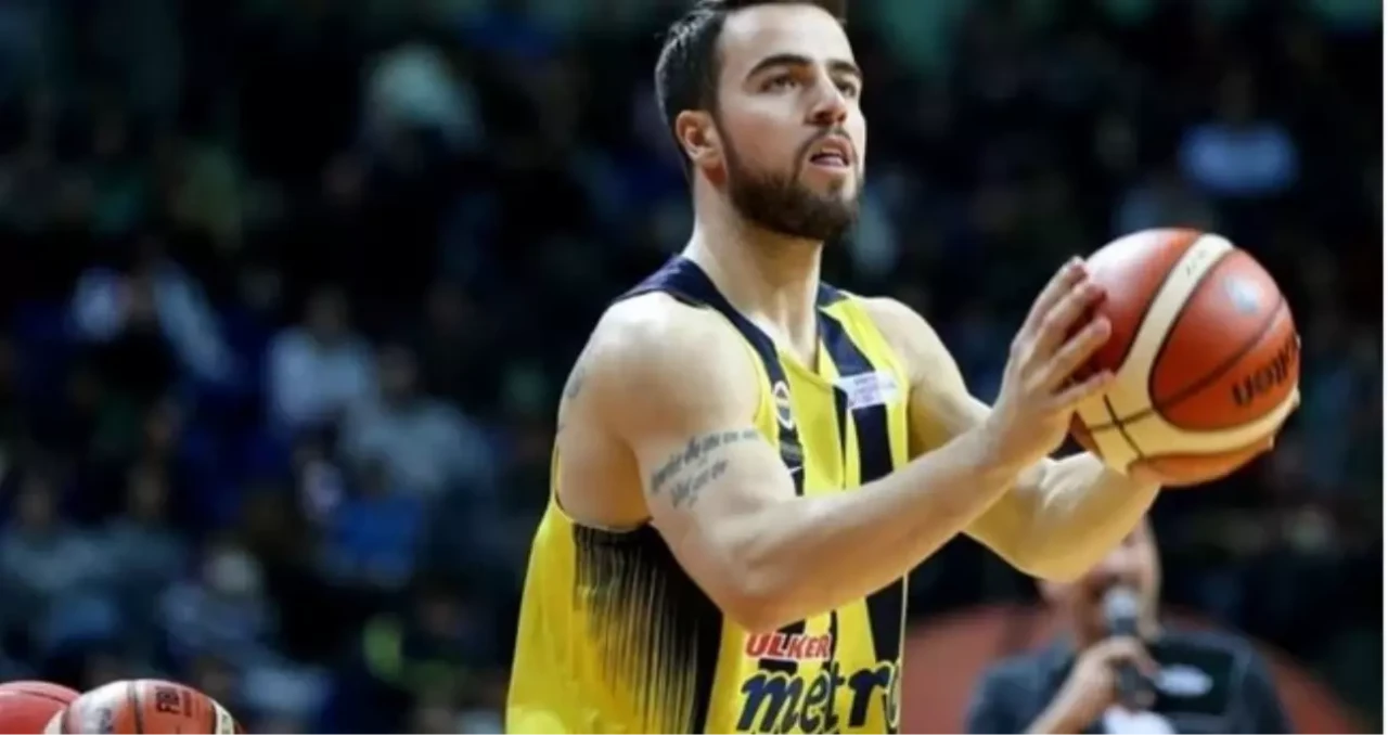 Melih Mahmutoğlu kaç yaşında, aslen nereli, eşi kimdir? Melih Mahmutoğlu kimdir?