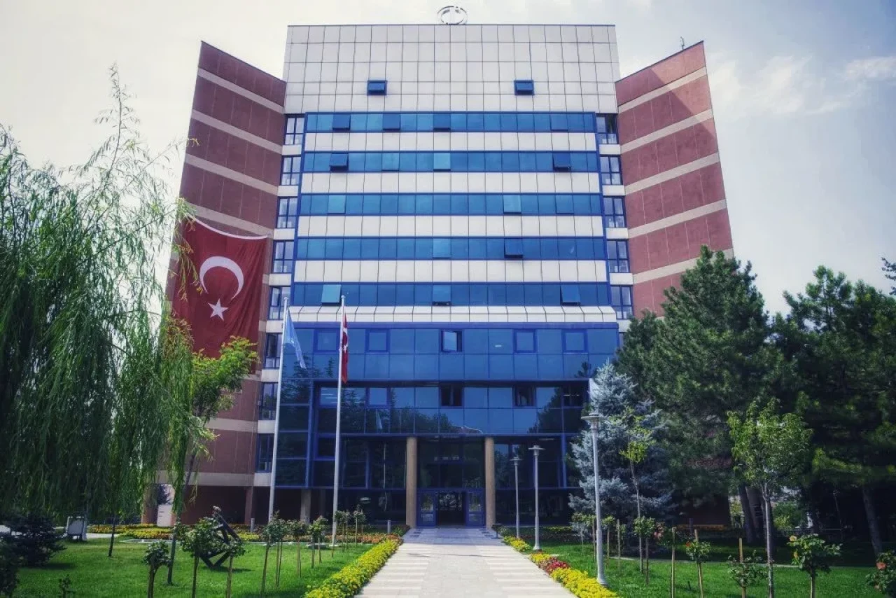 Anadolu Üniversitesinde Eğitim Süreçleri Daha Ulaşılabilir Hale Geldi