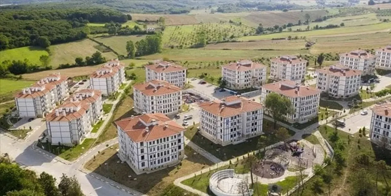 TOKİ 500 Bin Sosyal Konut Projesi Detaylandı: Hangi İlde Kaç Konut Yapılacak, Başvuru Şartları Neler?