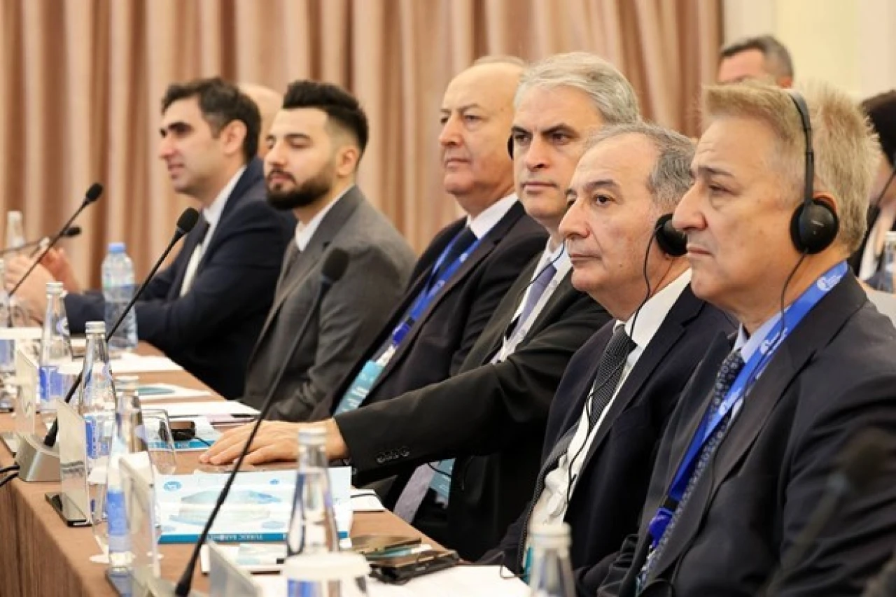 Anadolu Üniversitesi, Özbekistan’da düzenlenen TURKUNIB 8. Genel Kurulu’na katıldı