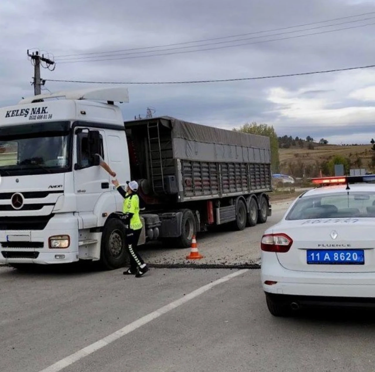 Bilecik’te düzensiz göçle mücadeleye yönelik denetimler devam ediyor