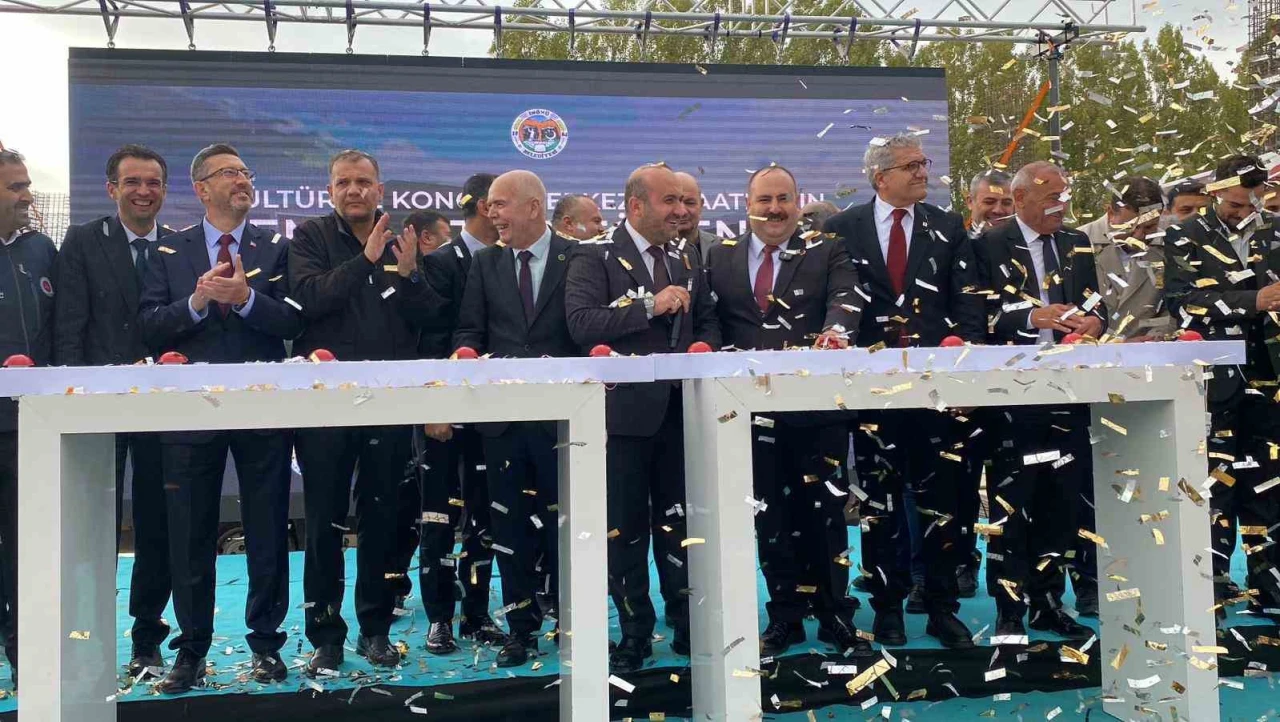 İnönü'de 40 Milyon 800 Bin TL’lik Kültür ve Kongre Merkezi’nin Temeli Atıldı
